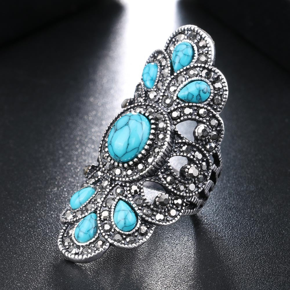 European vintage blue turquoise ring